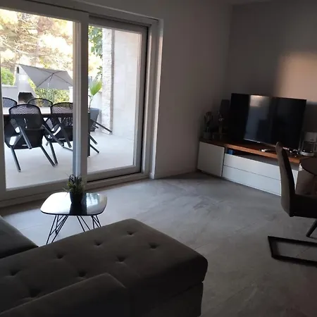 Apartment Mistral