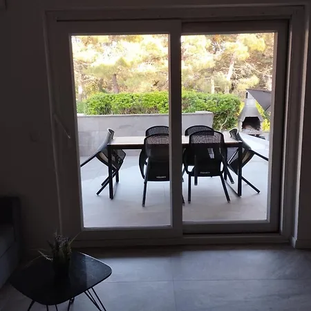 Apartment Mistral *